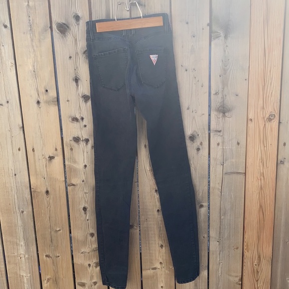 Guess 1982 Skinny - Picture 4 of 5
